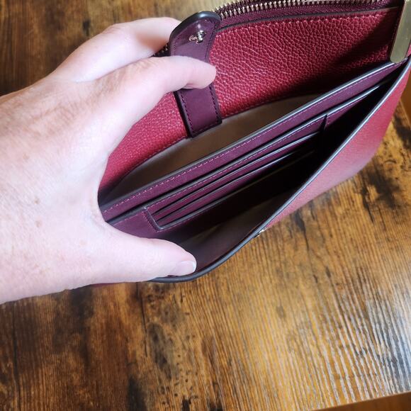 KATE SPADE Red Zip Code Colorblock Pouch Wristlet - Picture 7 of 11